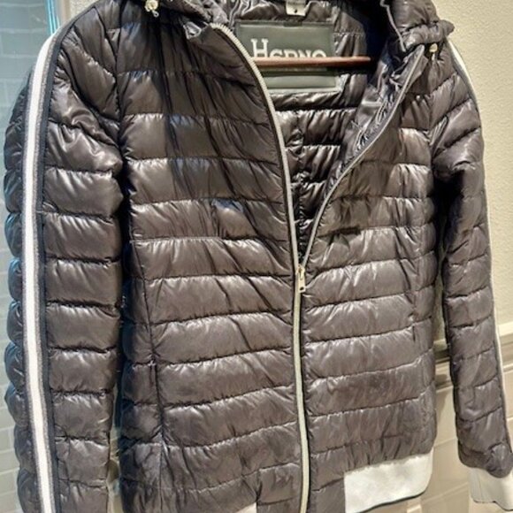 Herno Striped Sleeve Short Down Bomber Jacket - Picture 1 of 9
